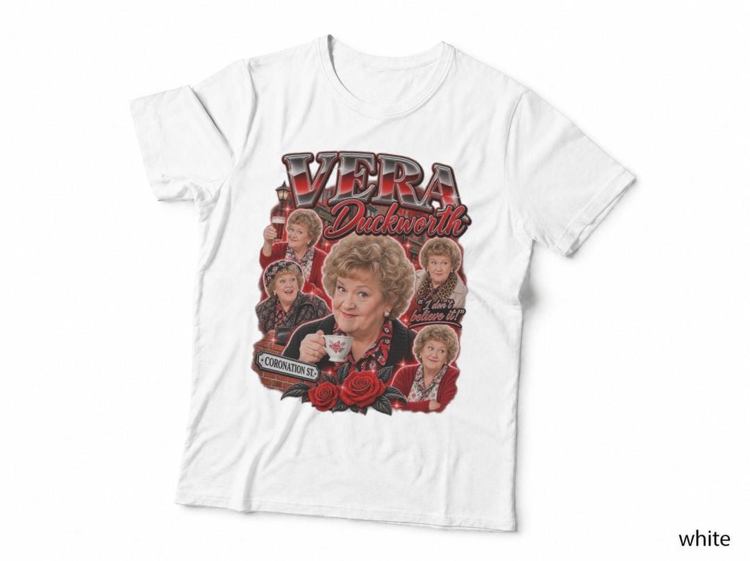 Vera Duckworth Coronation Street Corrie British TV Soap Opera T-Shirt Hoodie
