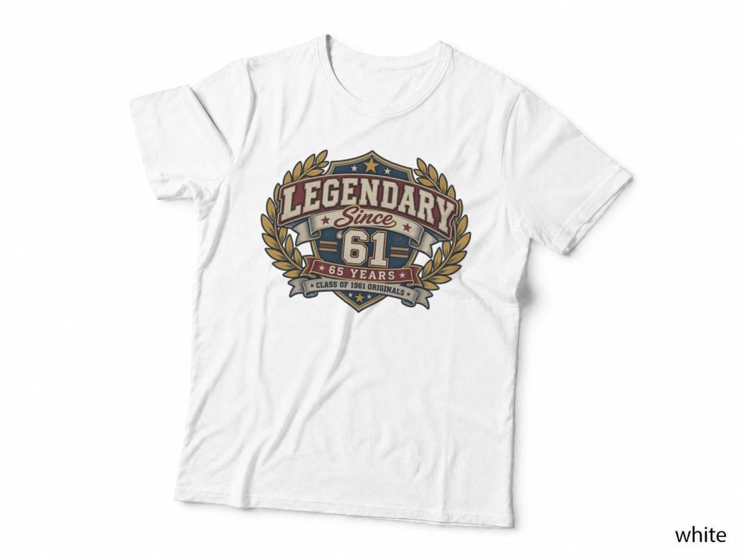1961 65th Birthday Collegiate Crest Legendary Since 61 T-Shirt Hoodie Vintage