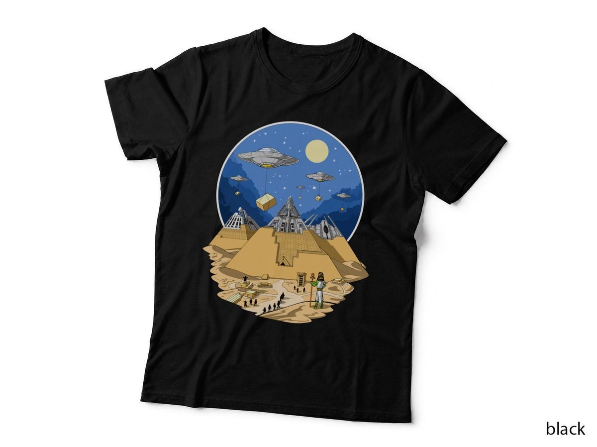 Aliens Bulding Egyptian Pyramids T-Shirt