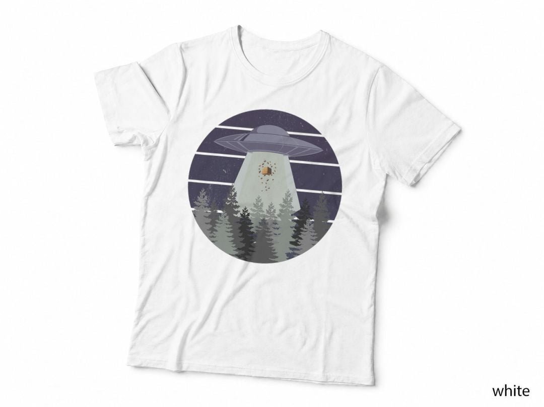 Bee Hive Abduction by UAP Funny UFO Retro Alien Art T-Shirt