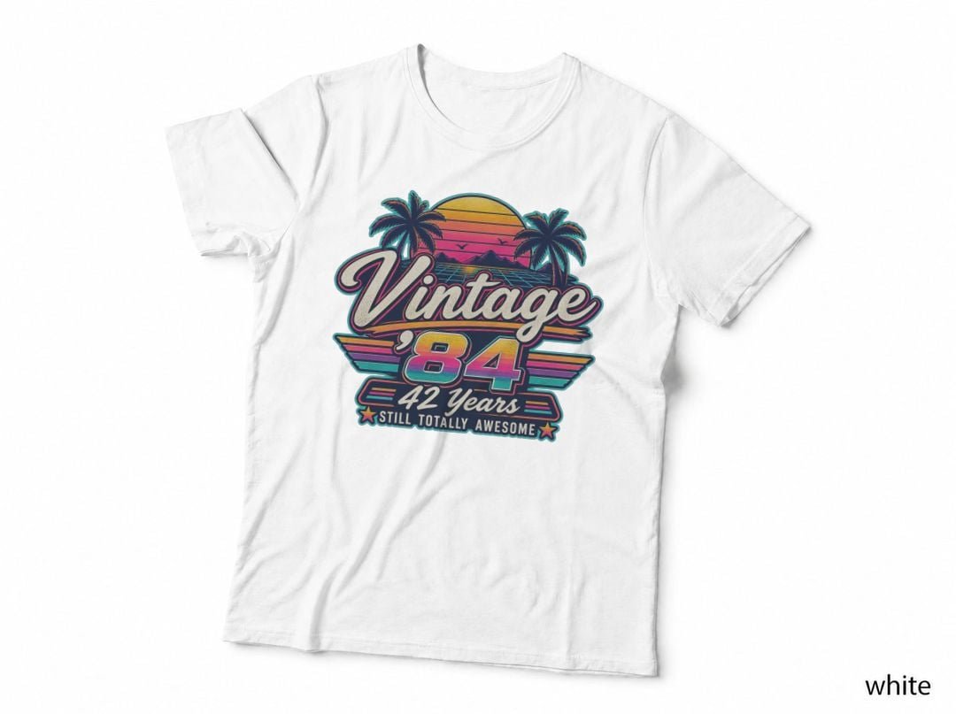 1984 42nd Birthday Vintage 84 Synthwave Sunset Palm Trees T-Shirt Hoodie